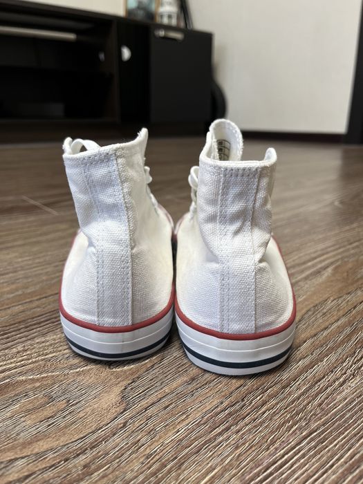 Продам кеды немецкие