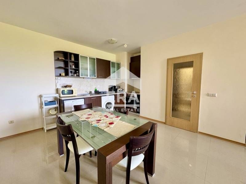 Продава се Двустаен апартамент в Балчик - 68 кв.м за 544 €/кв.м - Снимка #2