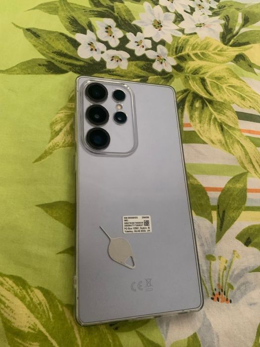 Самсунг S25 ultra