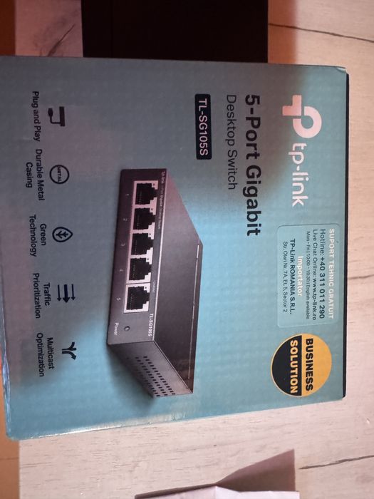 5 port Gigabit Switch - tP Link