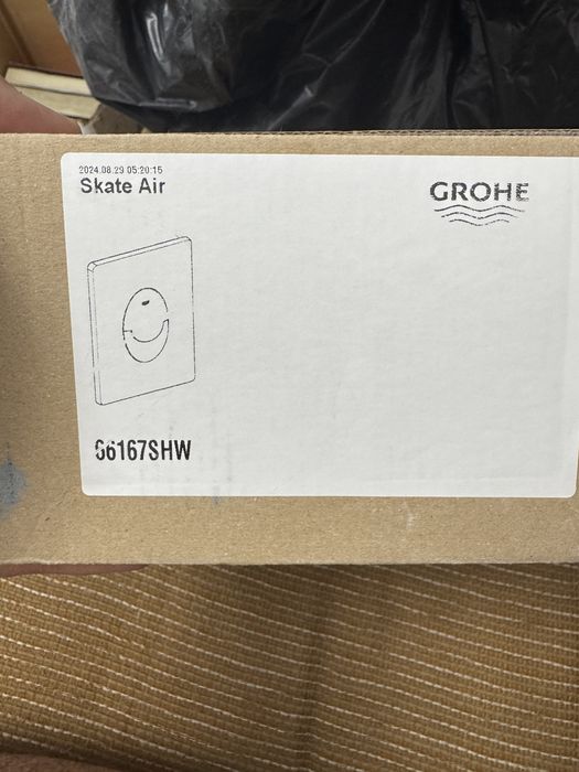 Clapeta de actionare WC incastrat Grohe Skate Air, culoare alb alpin (Alpine White).