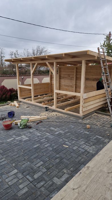 Vând foișor Terase din lemn
-foișoare la comanda
-pergole modele moder