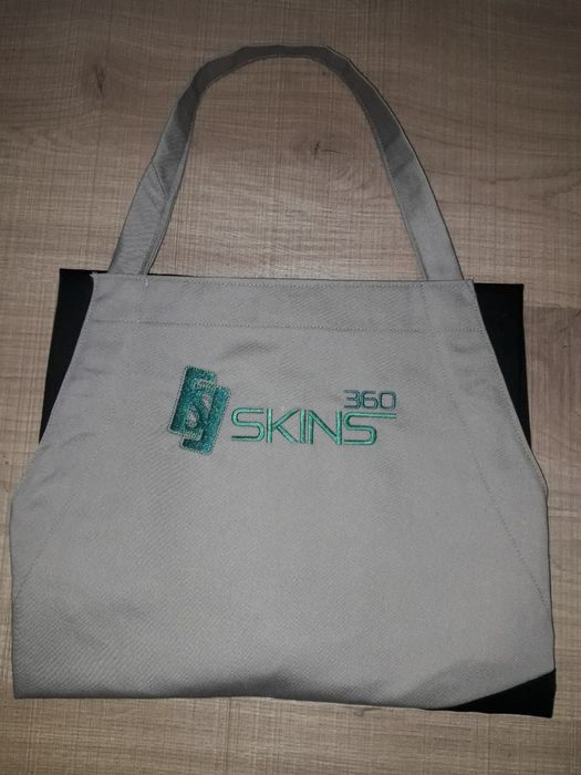 Фартуки на заказ с вашим логотипом (вышивкой)