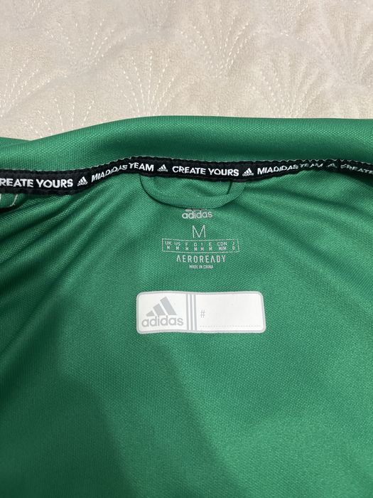 Продам Кофту Adidas