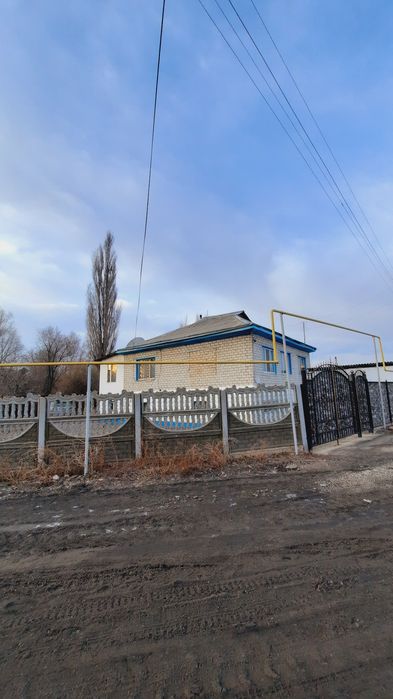 Продам дом кирпичный