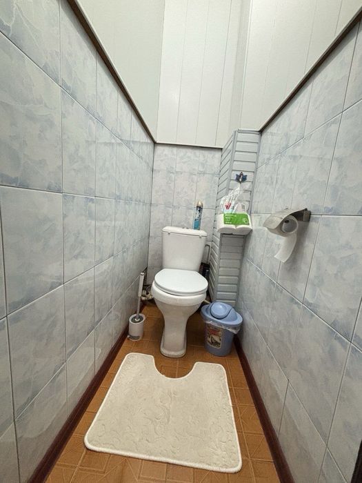 Юнусабад-4 квартал 2-3/7/9 общий коридор 58м2 кинотеатр Азия