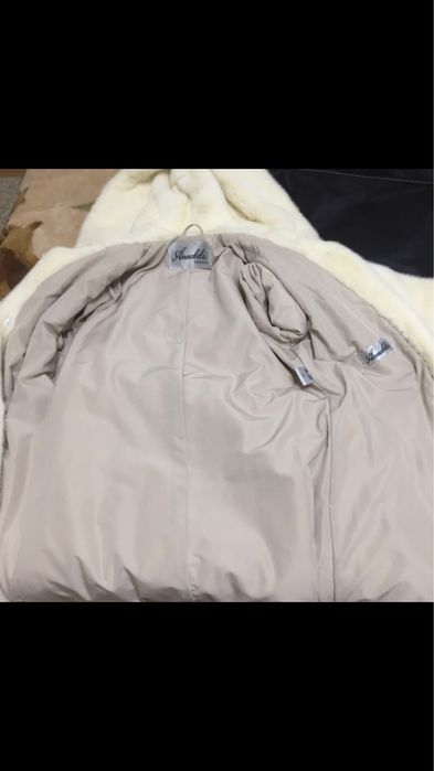 Белая норковая шуба