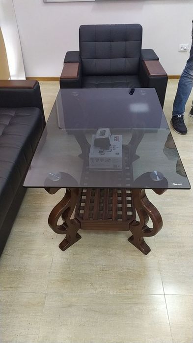 Журнальный столик для гостиной и офисных Jurnalniy stol usti shishali.