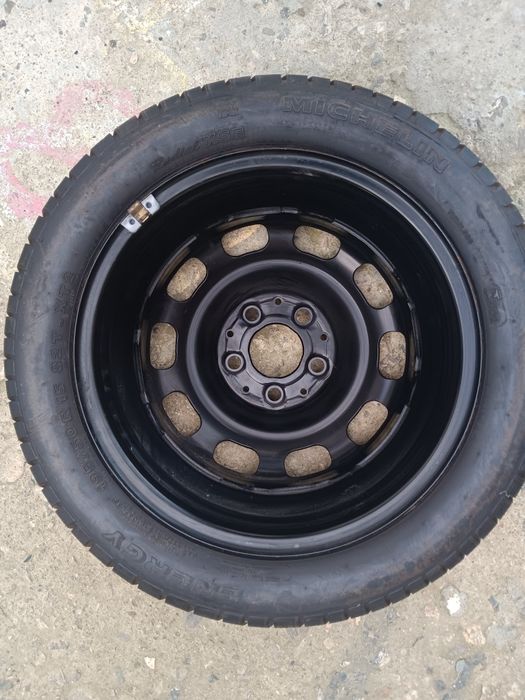 Cauciuc cu janta  195/50/15 marca Michelin