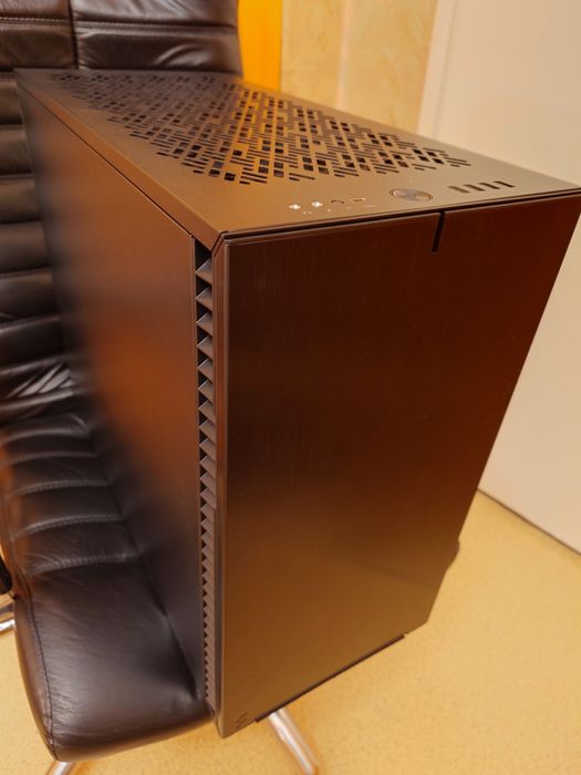Fractal Design Define 7 Black Solid