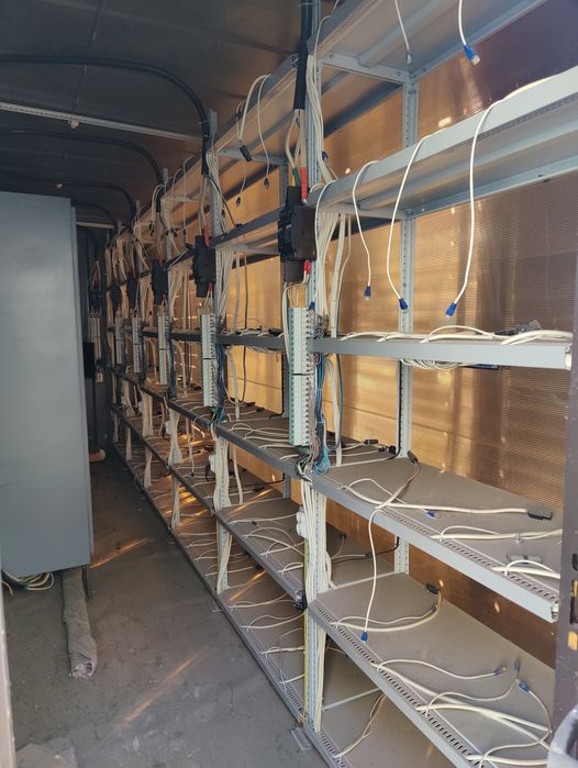 Контейнер для майнинга, 20 футов