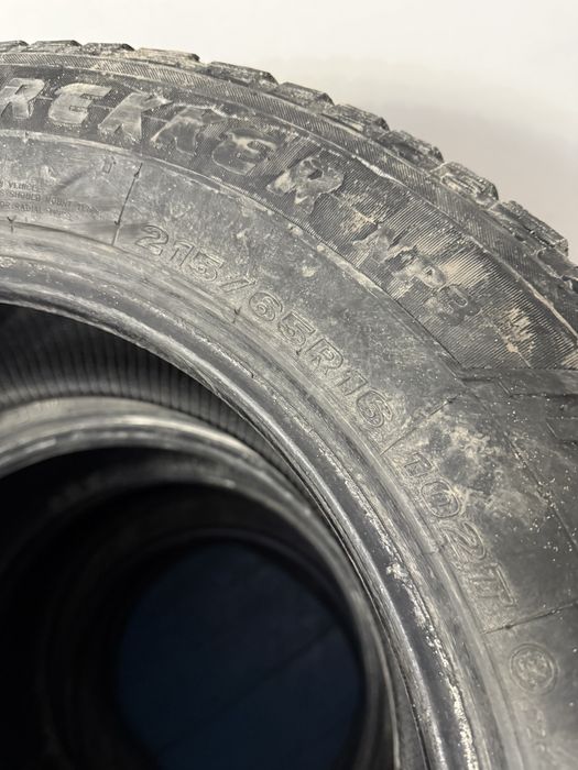 Продам резину максис 215/65/16
