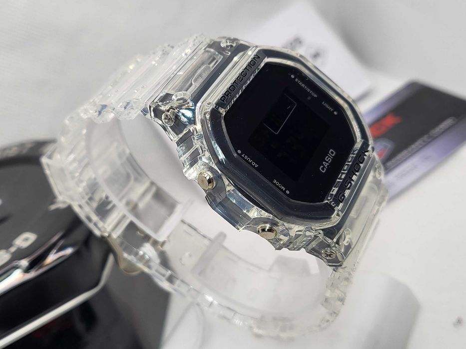 Ceas Casio g shock Classic dw b5600 THE Origin TRANSPARENT GLOSSY, Nou, Garantie 2 ani