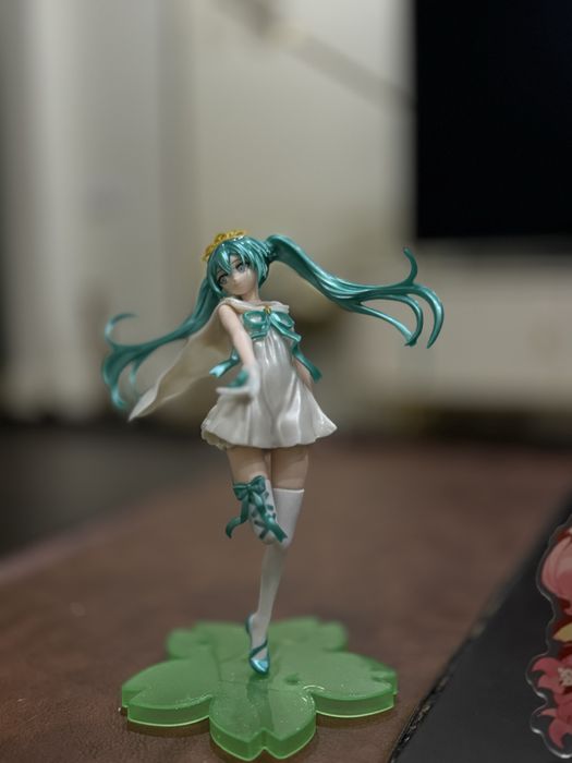 Фигурка Hatsune Miku