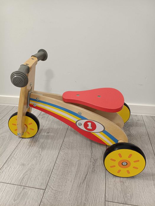 Детско дървено колело 1-3г