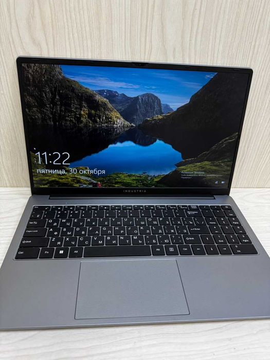 INDUSTRIA Core i5-5 16GB/Ноутбук/Ломбард Лидер РАССРОЧКА ДО 24 МЕСЯЦЕВ