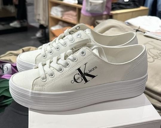 Pantofi Calvin Klein, marimea 36