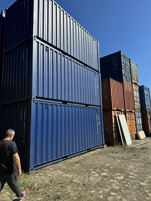 Container  maritim 6 m si 12 m spatiu depozitare