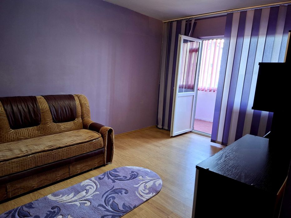 Inchiriez apartament cu doua camere in Ostroveni pe termen lung