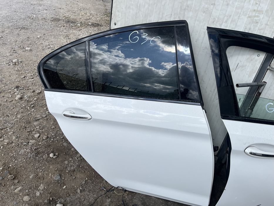 Врата бмв 5 г30 седан ( vrata bmw 5 g30 sedan )