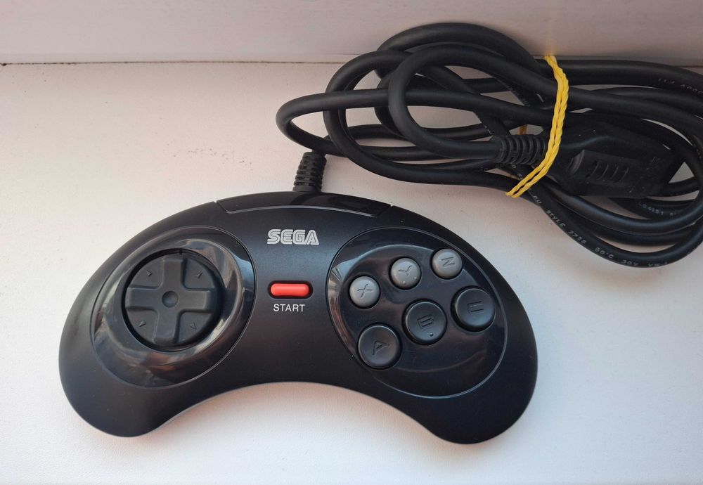 Джойстики / Геймпады Sega Genesis , Mega Drive