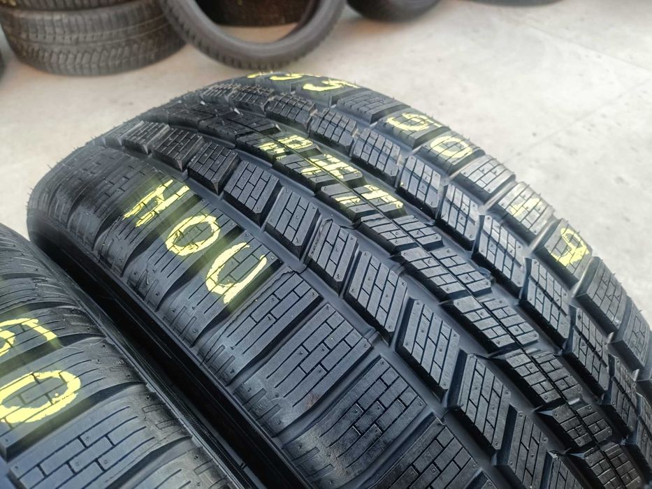 Doua anvelope noi de iarna 255 50 19 pirelli scorpion run flat