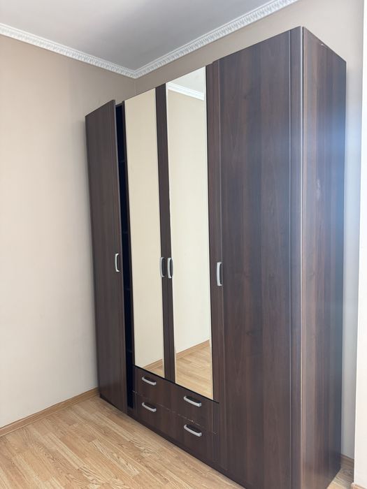 Продам кровать с шкафом диван