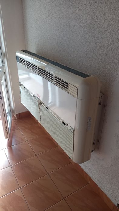 Таванно-стенен климатик Haier – за помещения 50–80 кв.м.