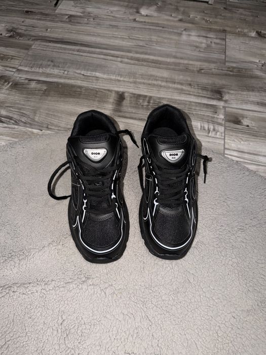 Adidasi Dior b30
