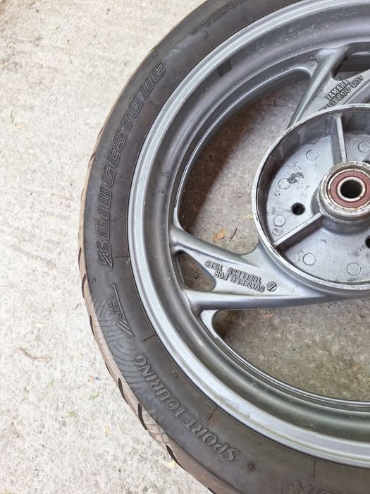 Vând roti motor Yamaha