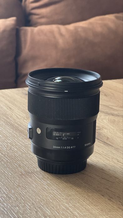 Обектив Sigma 24mm f/1.4 Art