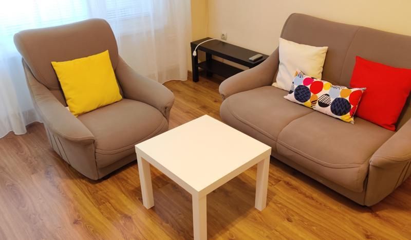 Дава се под наем Двустаен апартамент в Бургас, Лазур - 62 кв.м за 408 € - Снимка #3