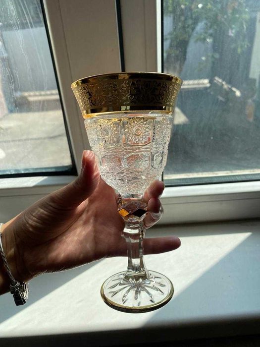 Набор бокалов для стола