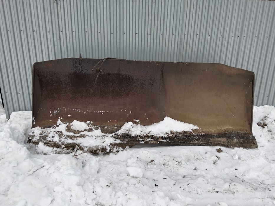 Продам отвал на К-700