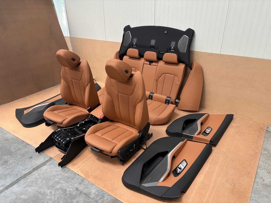 Салон БМВ Г20 Седан BMW G20