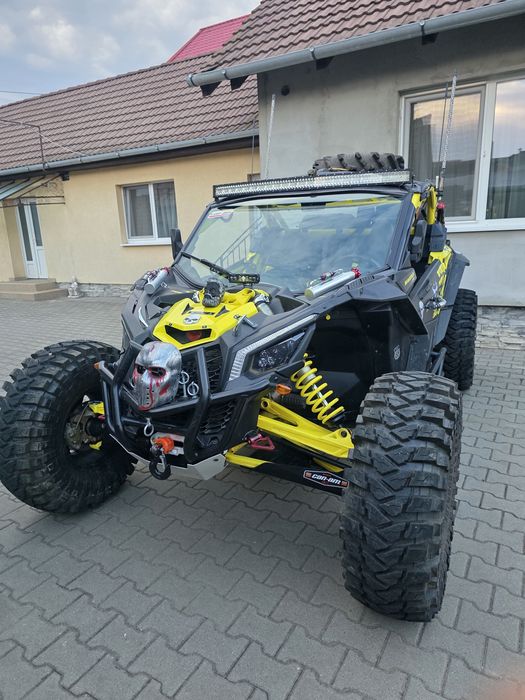De vanzare CAN-AM Maverick XMR . 1000 cm 200 cp. Tel  0754329407