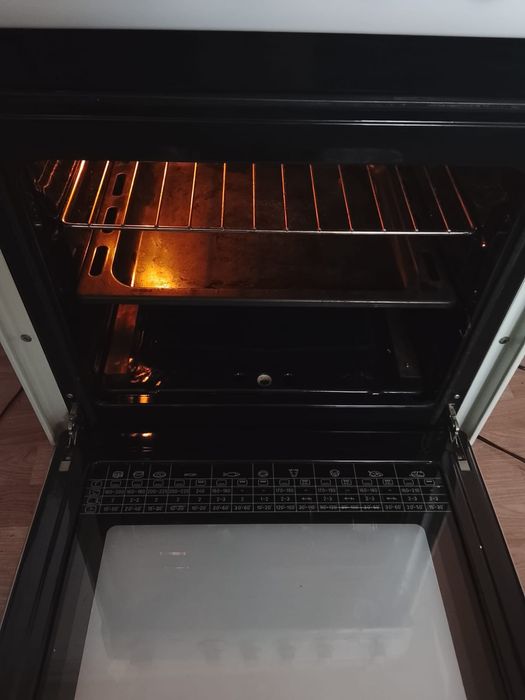 Газовая плита  Deluxe