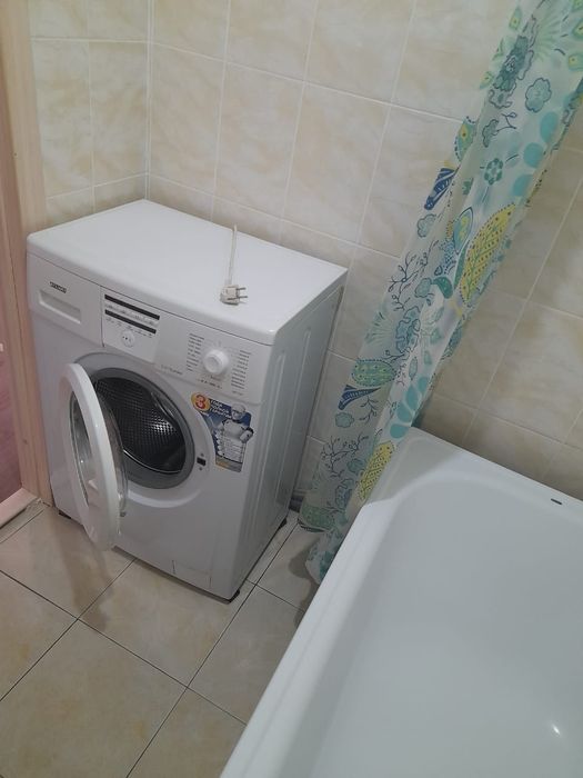 Сдам 2-комн. квартиру.