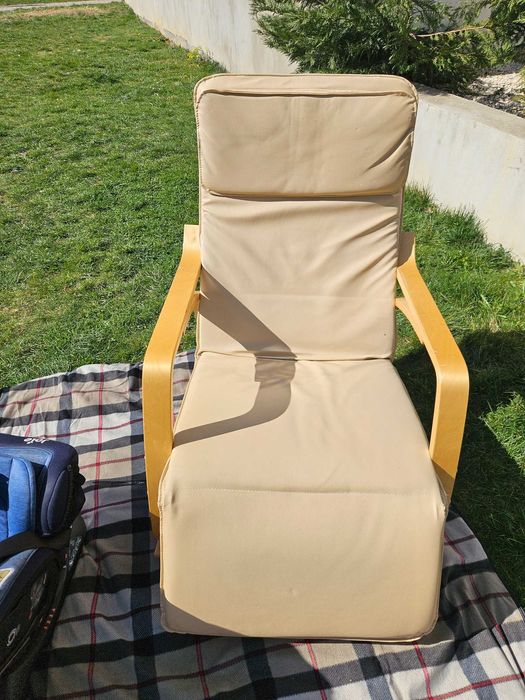 Fotoliu relaxare cu suport picioare, piele ecologica, lemn curbat - JYSK