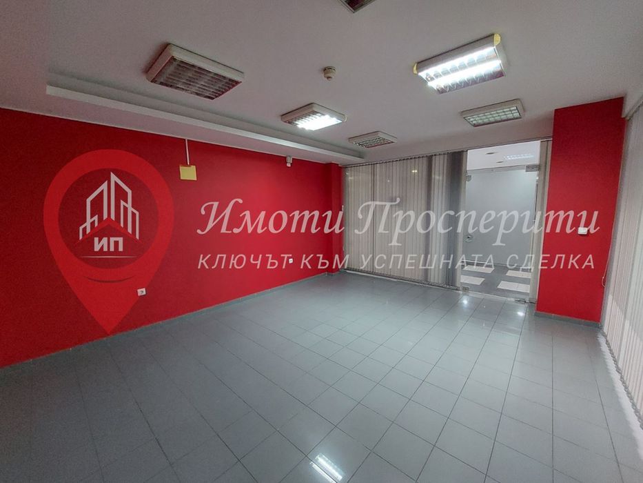 Дава се под наем Офис в София, Център - 30 кв.м за 298.86 € - Снимка #2