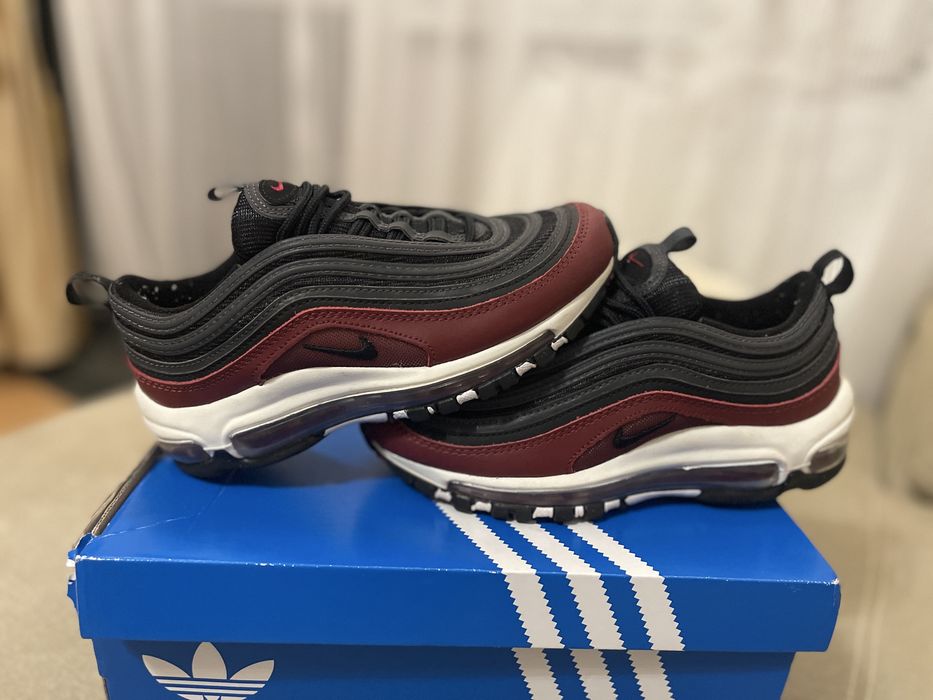 Nike Air Max 97 - marimea 35,5 Conditie 9,5/10