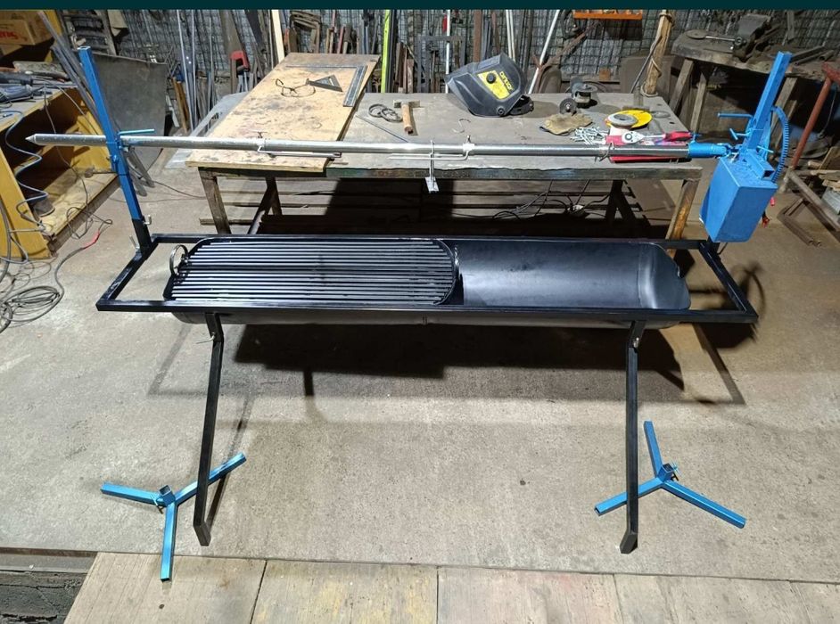 Електрическо чеверме 12v/220v + корито и скара