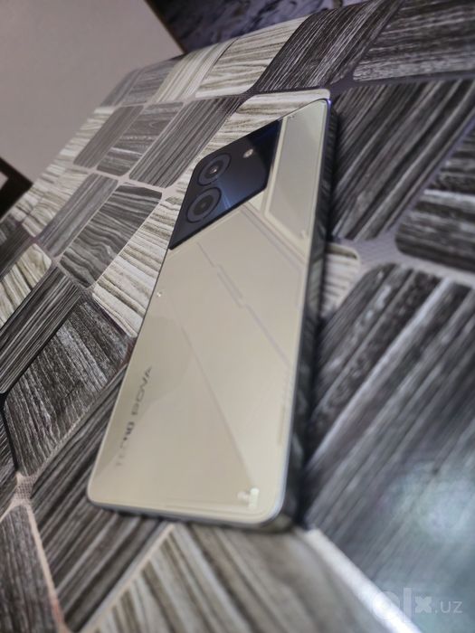 Tecno Pova 5 ideal