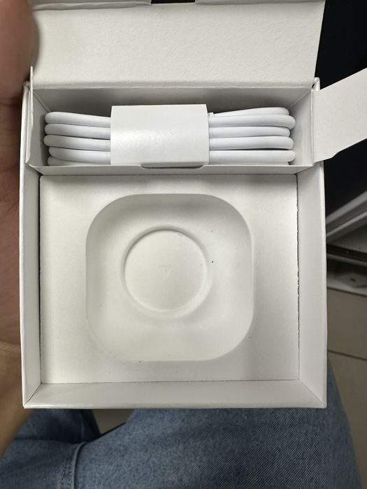 Наушники Samsung Buds FE white