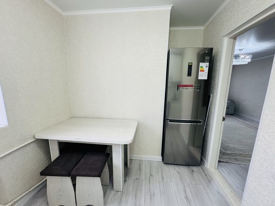 Сдам 2 комн квартиру в центре