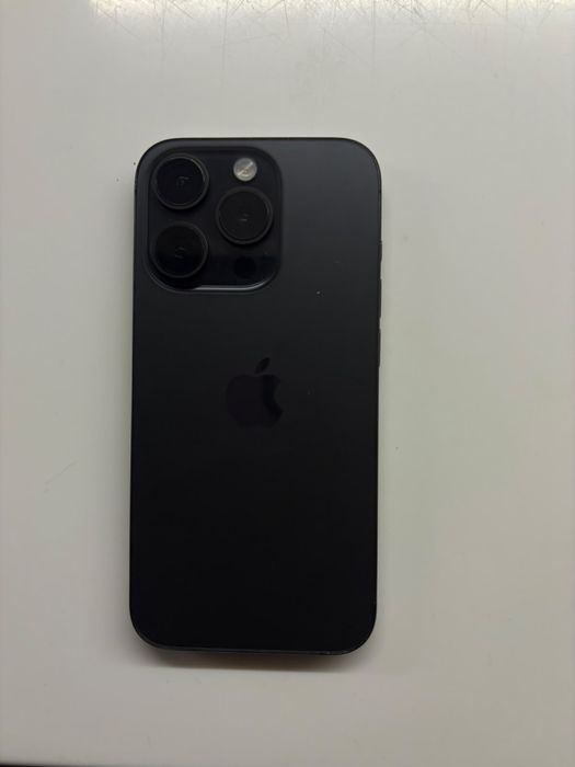 Продам айфон/iphone  15 pro