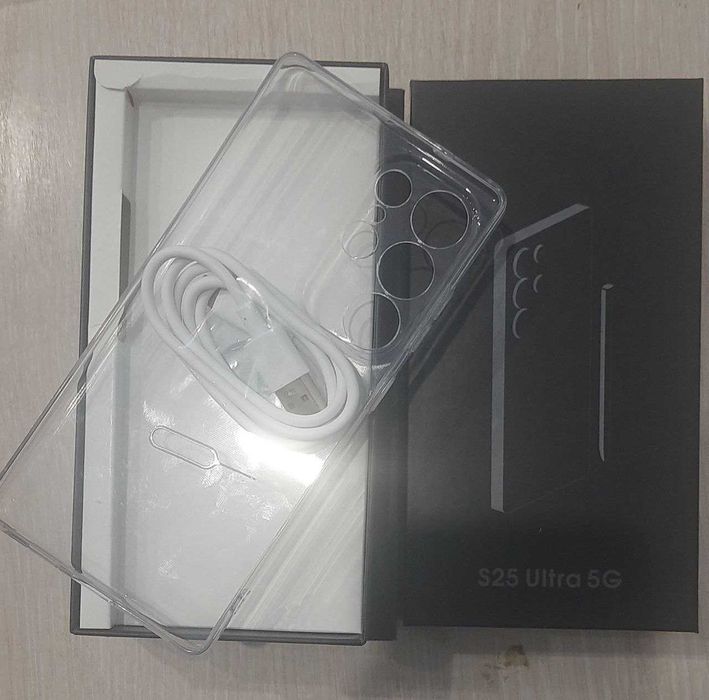 Samsung S25 Ultra lux