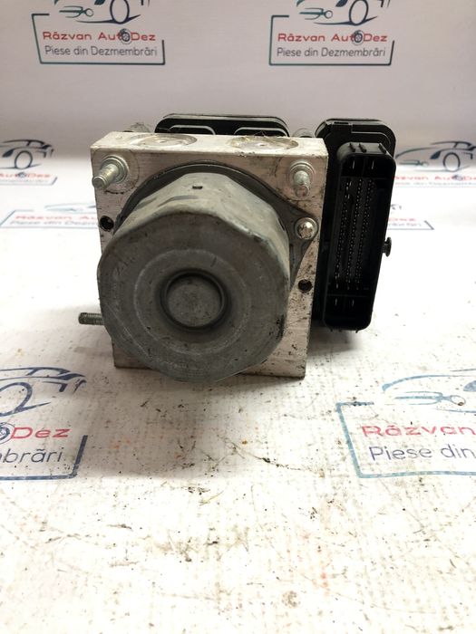 pompa abs citroen picasso  1.6 motorina 2014