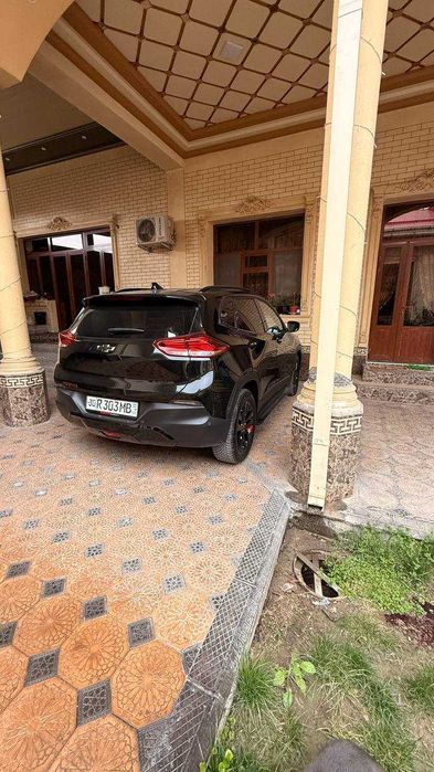 tracker 2024 redline