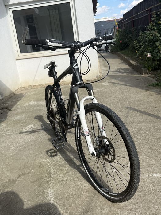 Bicicleta Giant hardtail